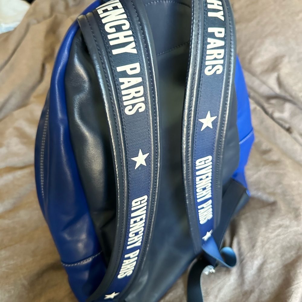 Authentic Givenchy blue backpack - Picture 3 of 4